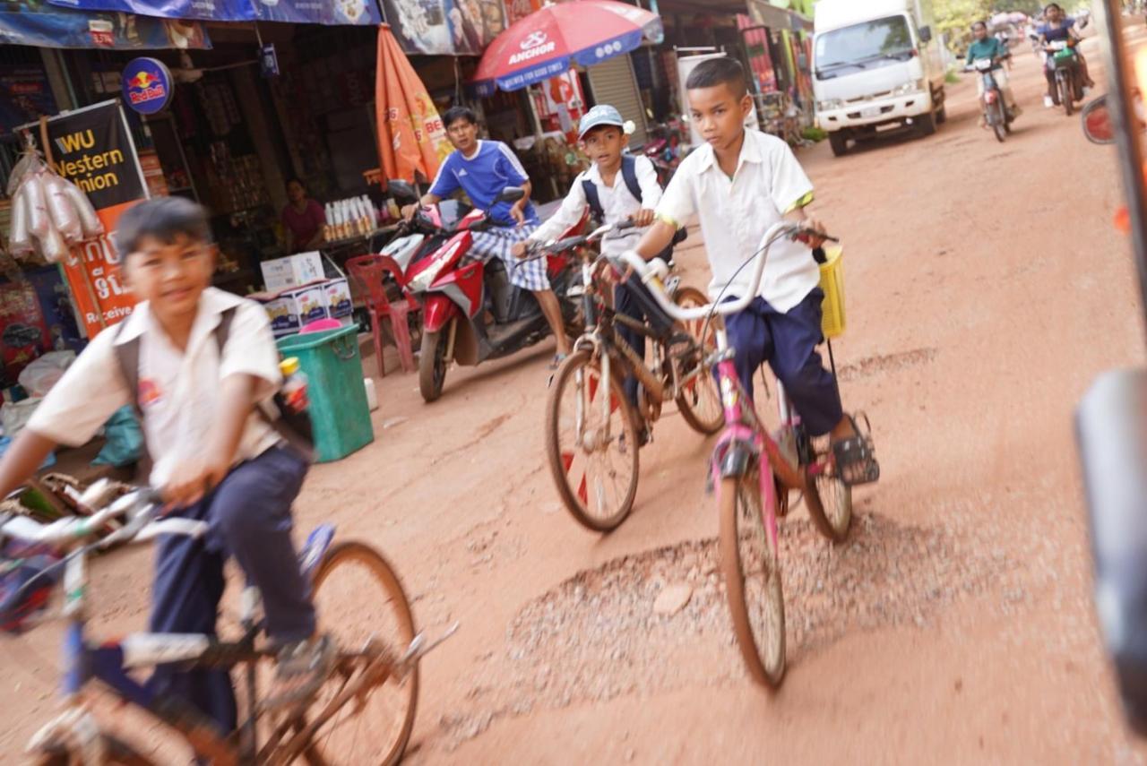 Den Hotel Totonou Siem Reap Luaran gambar