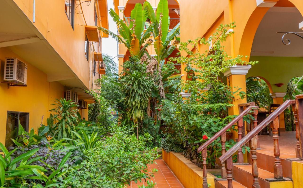 Den Hotel Totonou Siem Reap Luaran gambar