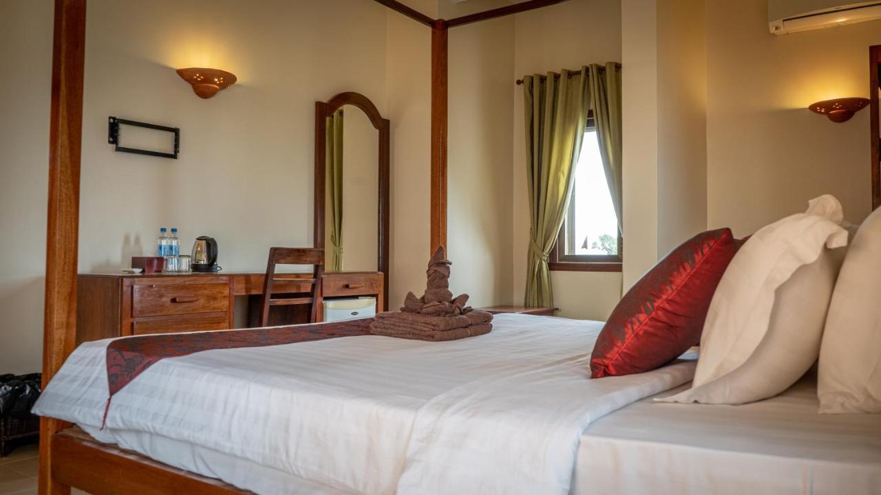 Den Hotel Totonou Siem Reap Luaran gambar
