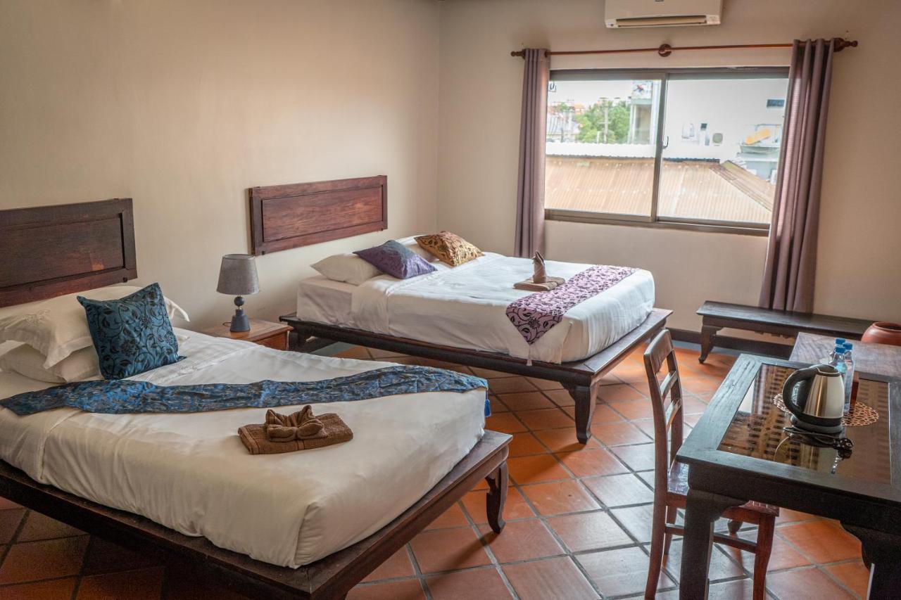 Den Hotel Totonou Siem Reap Luaran gambar