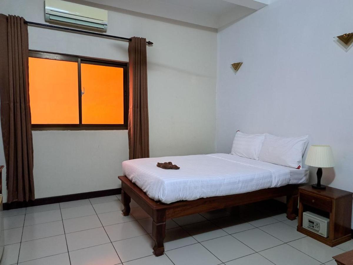 Den Hotel Totonou Siem Reap Luaran gambar